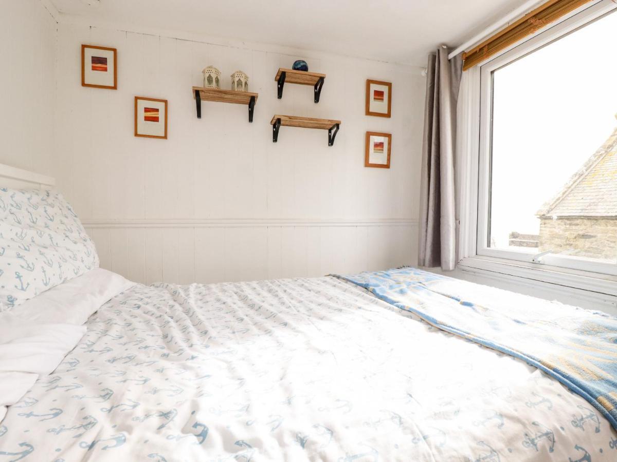 The Moonbeach Cabin Gorran Haven Extérieur photo
